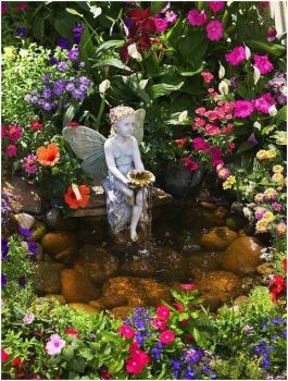 Solve Garden Fairy Jigsaw Puzzle Online With 300 Pieces