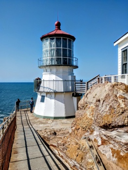 Solve Lighthouse Jigsaw Puzzle Online With 594 Pieces