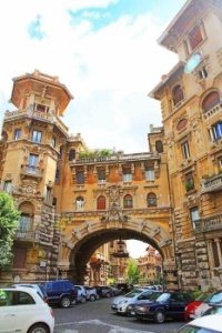 Portal de entrada do bairro de Coppede, Roma, Itália !!!