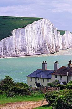 Seven Sisters Cliffs -- East Sussex, England ...