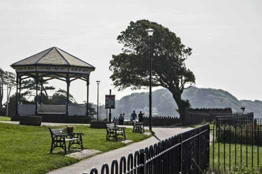 clevedon 22-09-2014 bandstand dated 1887 01