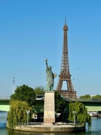 Statue of Liberty at Pont de Grenelle