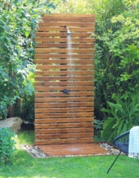 Zahradní sprcha