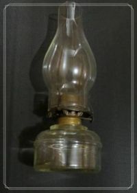 THEME - GLASSWARE & ANTIQUES