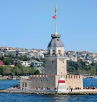 Maiden's Tower, Istanbul Turkey, resizable 9 to 600 pieces