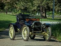 baker model w runabout -1912