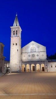 Spoleto at night (4)