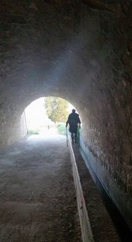Pilgrim in tunnel