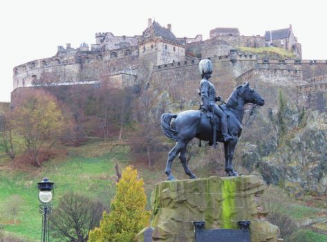 Royal Scots Greys' Memorial Statue with Edinburgh Castle in Background