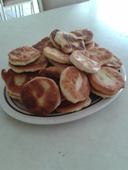 Solve Pishii - Macedonian Fried Dough jigsaw puzzle online with 108 pieces