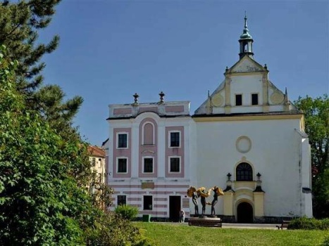 Kostel sv Ducha a špitál, Krnov -Česká republika /Slezsko /