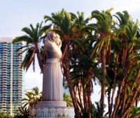 Downtown San Diego Statue