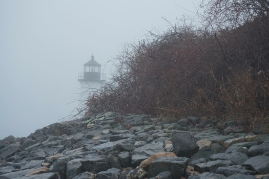 Solve Winter Island Lighthouse, Salem, MA jigsaw puzzle online with 96 ...