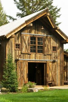 Rustic Barn - Classic Sliding Barn Door