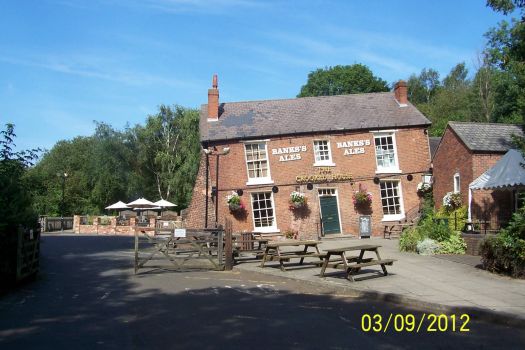 The Crooked House (Glynne Arms), nr. Dudley
