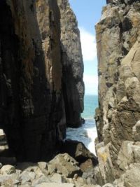 Whaleback kloof Hole-in-the-wall