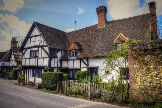 Solve Shere near Guildford England jigsaw puzzle online with 70 pieces