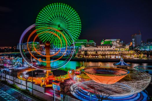 Yokohama Cosmoworld at night
