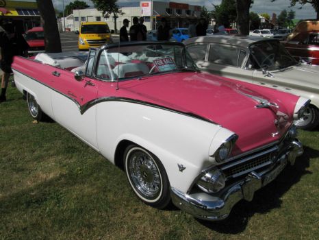 Car show Palmerston North, NZ.