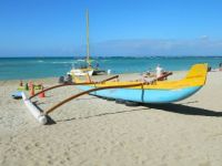 Cool canoe, Waikiki