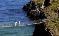 carrick-a-rede rope bridge