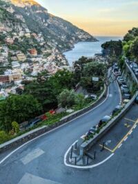 Italy, Positano coast, serpentine road