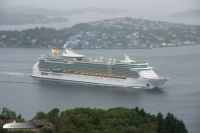 Independence of the Seas arrives at Bergen