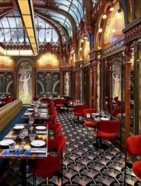 Beefbar restaurant in Paris