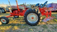 Ford 971 tractor