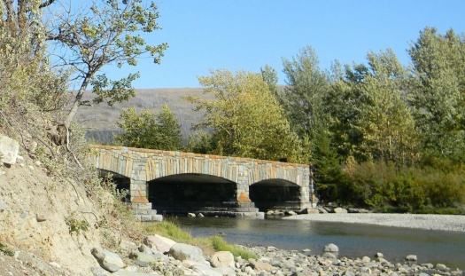 Solve stone bridge on the east side of Glacier NP jigsaw puzzle online ...