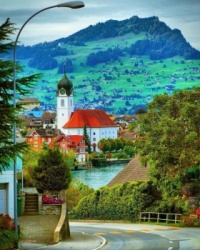 Igreja de São Henrique em Beckenried, Lago Lucerna, Nidwalden, Suíça !!!