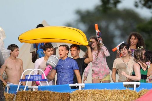 Live While We're Young!