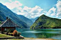 lake Perucac on river Drina