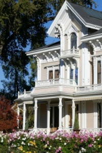 The Gable Mansion in Woodland, CA in November