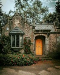 Old gatehouse in Northern Ireland