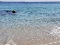 Crystal Crescent Beach