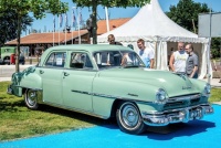 Chrysler "Windsor" - DeLuxe 4-door sedan - 1951