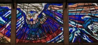 giant_stained_glass_owl_inside_the_Cosmovitral,_Toluca,_Mexico