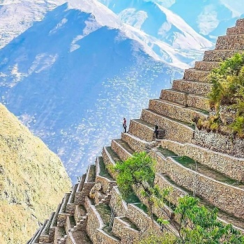 Solve Machu Picchu jigsaw puzzle online with 81 pieces