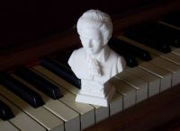 Mozart in f