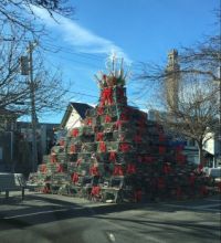 Daytime lobster trap Christmas tree