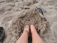 sandy toes