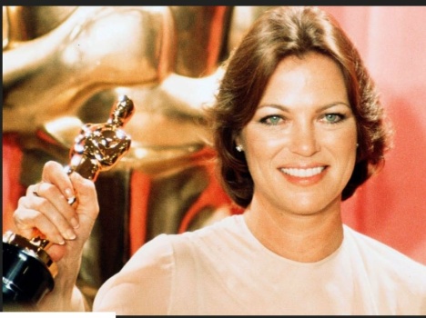Solve Louise Fletcher Oscar winner, Best Actress 1976 One Flew over the