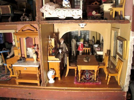 Vintage Doll House