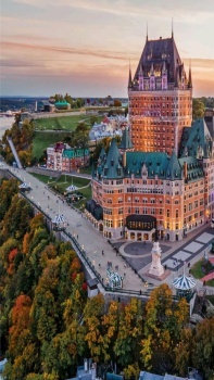 Fairmont Le Chateau - Frontenac - Quebec - Copied from Internet.