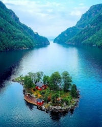 Lovrafjorden, Norway