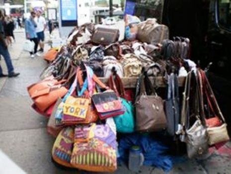 NYC purse vendor