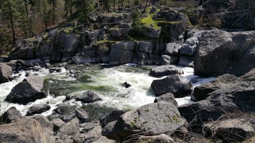 Icicle River Trail Leavenworth Washington