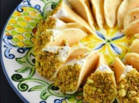Desserts Around The World - Lebanon - Qatayef