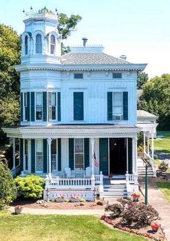 1875 Victorian Home
